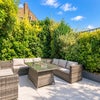 Photo 6: Private Garden Oasis With Alfresco Dining