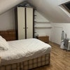 Photo 4: bedroom upstairs