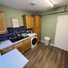 Photo 6: Kitchen