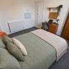 Photo 7: Bedroom 4