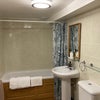 Photo 5: ROOM 1 - ensuite 