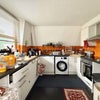Photo 2: Kitchen 