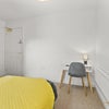 Photo 2: Room 1
