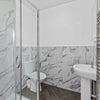Photo 5: Room 6 - ENSUITE
