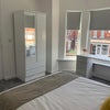 Photo 2: bedroom