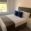 Photo 5: bedroom