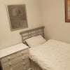 Photo 4: room 2 single bed 
