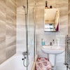 Photo 3: Bathroom 