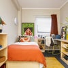 Photo 5: Bed