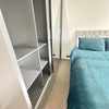 Photo 2: Fitted wardrobe space