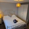 Photo 6: Main Bedroom