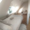 Photo 6: Bedroom Layout 2