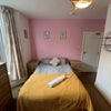 Photo 2: Room 1 - En-suite
