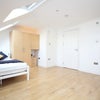 Photo 5: ROOM 4 EN-SUITE