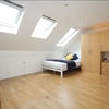 Photo 4: ROOM 4 EN-SUITE