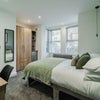 Photo 2: Room 6 - En-suite