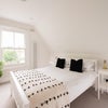 Photo 8: Bedroom