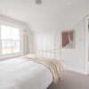 Photo 14: Bedroom with ensuite