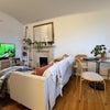 Photo 4: Lounge