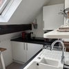 Photo 7: Kitchenette