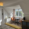 Photo 8: Lovely sunny room