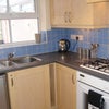 Photo 2: KITCHEN