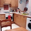 Photo 2: Kitchen