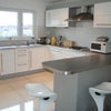 Photo 2: Kitchen