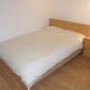 Photo 2: Bed