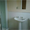 Photo 4: en-suite