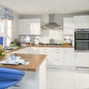 Photo 6: Kitchen