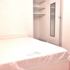 Photo 7: Bedroom