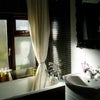 Photo 3: Bathroom