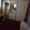 Photo 1: second Bedroom downstairs . Double room Single occupation