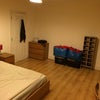 Photo 3: Room 1