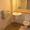 Photo 2: ensuite