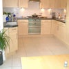 Photo 3: Kitchen