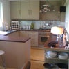 Photo 3: Kitchen