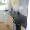 Photo 3: kitchen