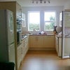 Photo 2: kitchen