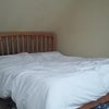 Photo 7: Bedroom