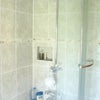 Photo 5: bathroom