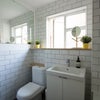 Photo 4: Bathroom (with Bath)