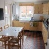 Photo 2: kitchen