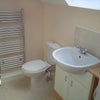 Photo 3: En-suite bathroom