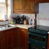 Photo 2: kitchen