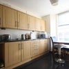 Photo 3: Kitchen