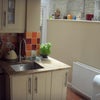 Photo 5: kitchen