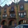Photo 8: Exterior