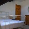 Photo 4: Double bedroom